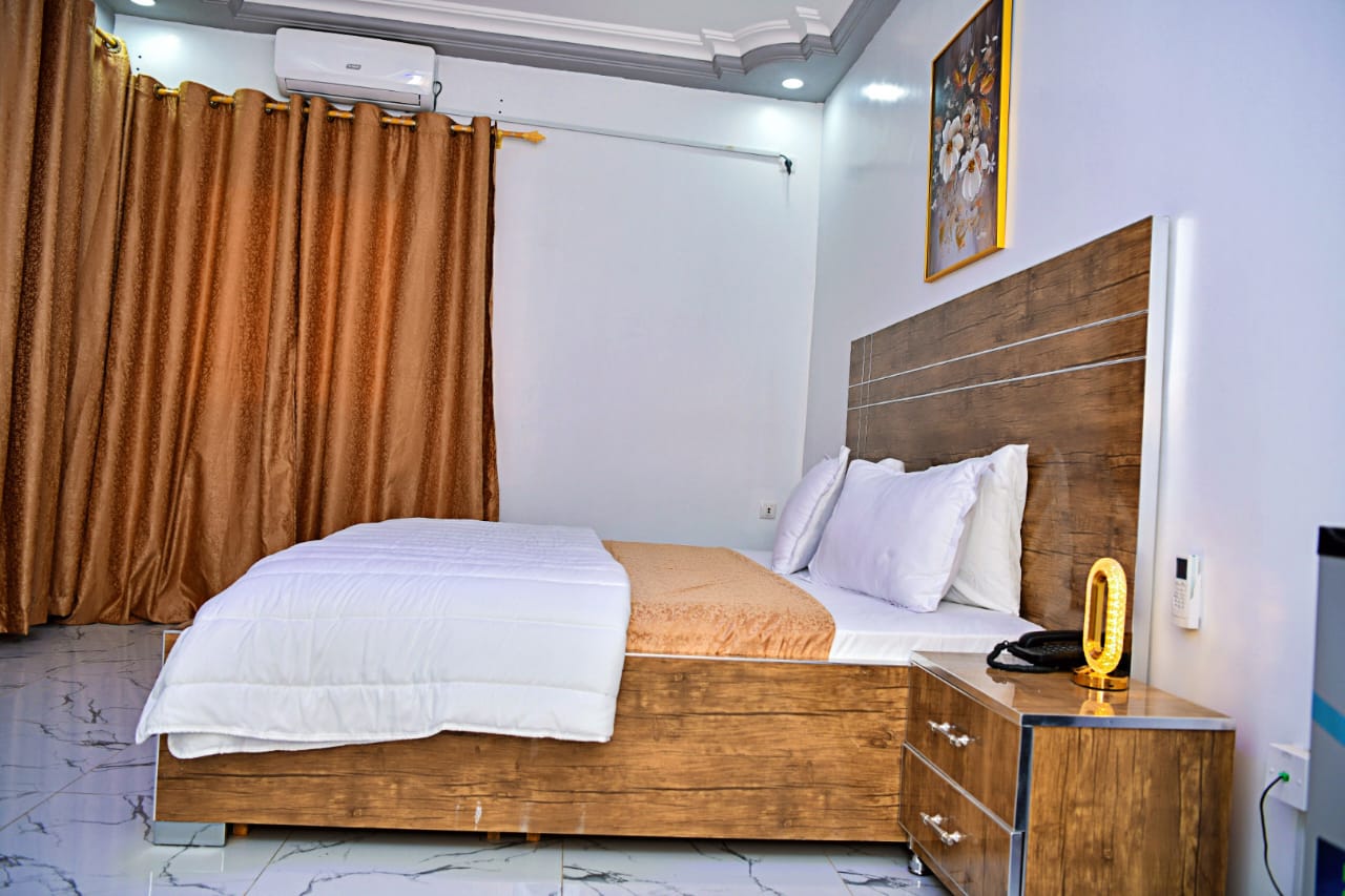 9 Chambres Confort